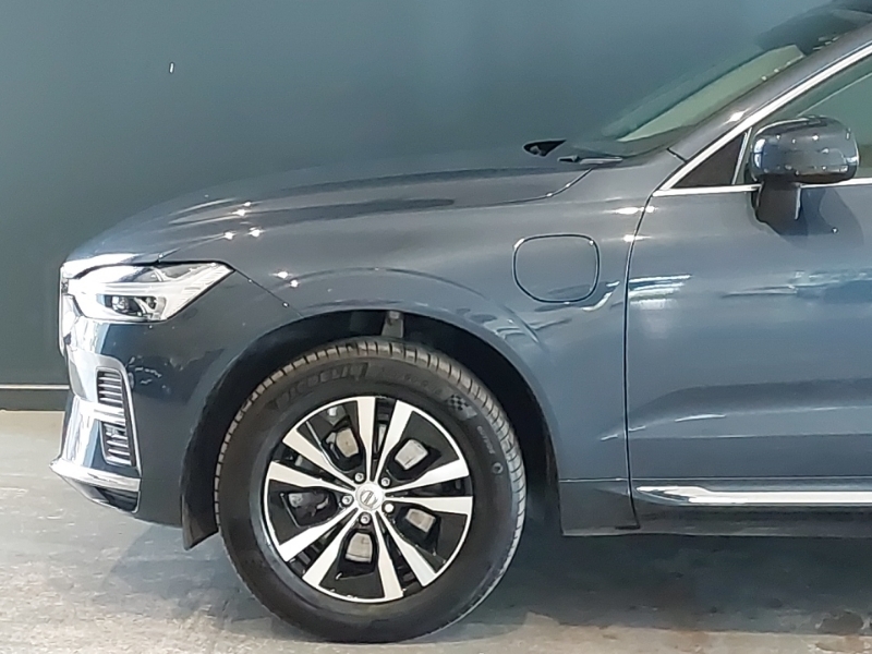 Volvo XC60 2.0L B5 Mhev Ultimate Dark Awd  #19
