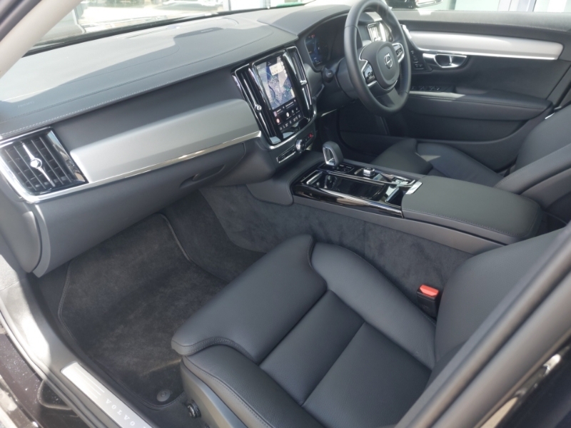 Volvo V90 2.0 T6 350 Phev Plus Dark Awd Black #5