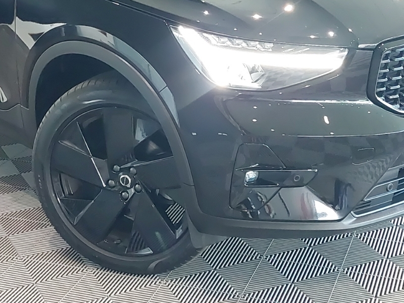 Volvo XC40 2.0 B3p Ultra Bright Black #20