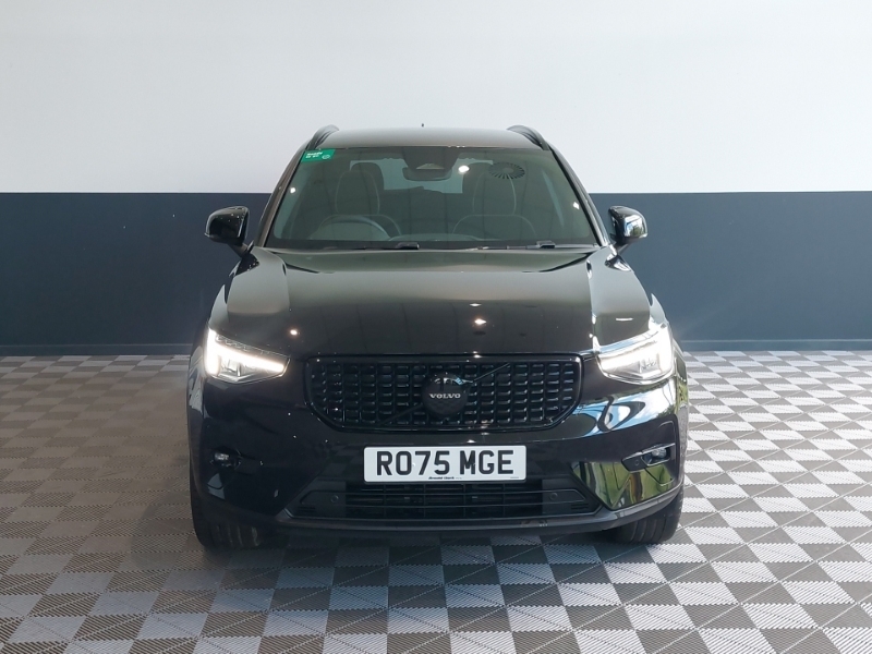 Volvo XC40 2.0 B3p Ultra Bright Black #14