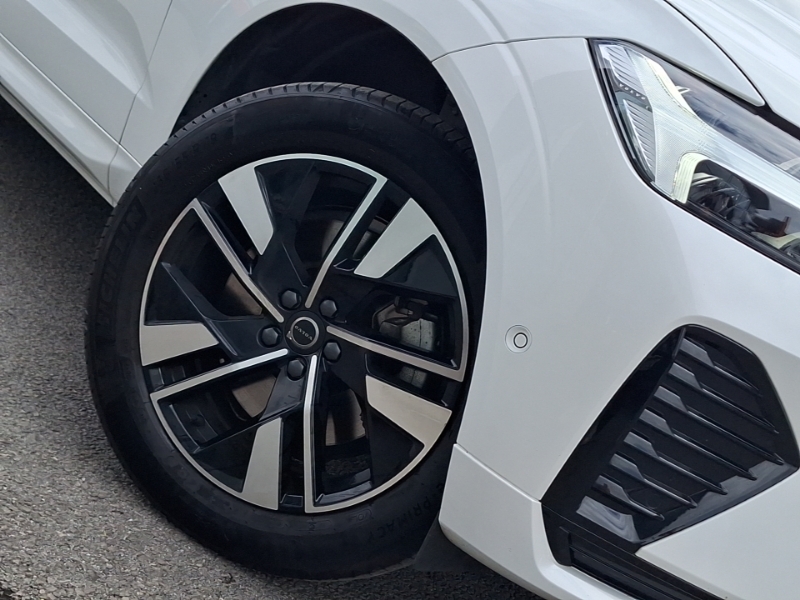 Volvo XC60 Ultra Black Edition Blue #20