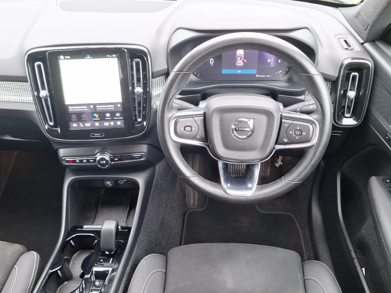 Volvo XC40 2.0 B4p Plus Dark #8