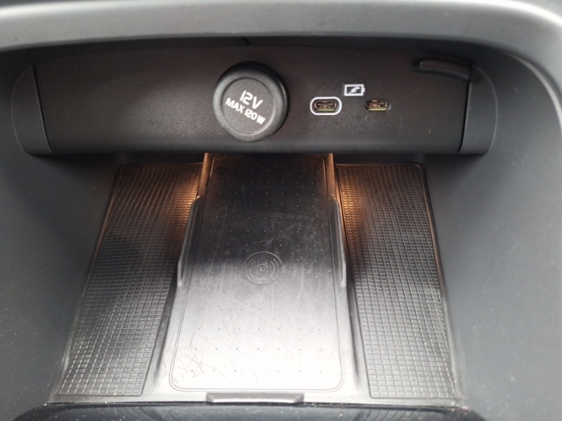 Volvo XC40 2.0 B4p Plus Dark #15
