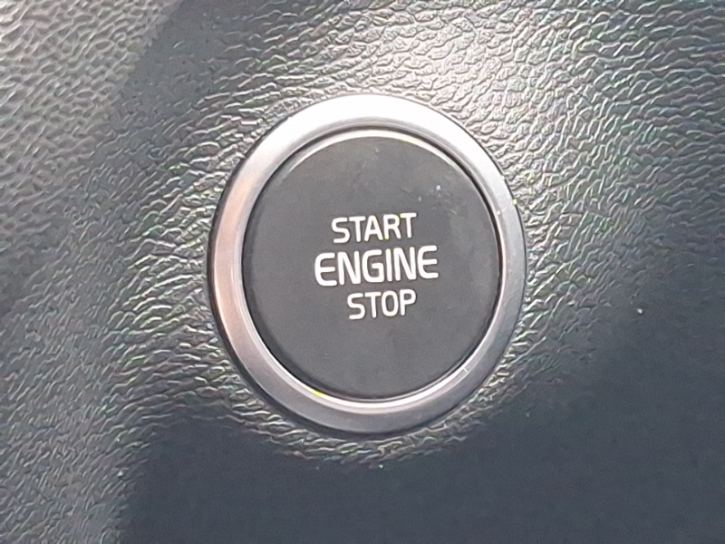 Volvo XC40 2.0 B4p Plus Dark #17