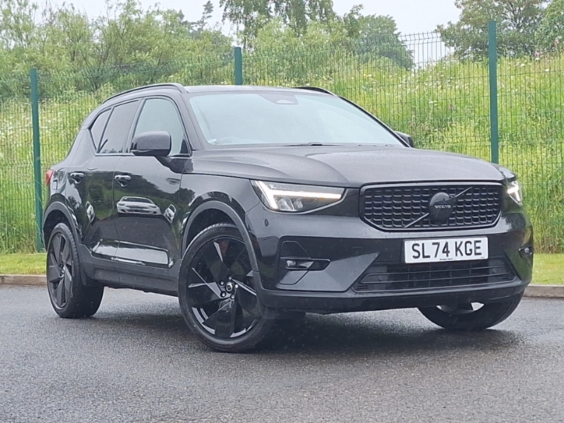 Volvo XC40 2.0 B3p Plus Black Edition Black