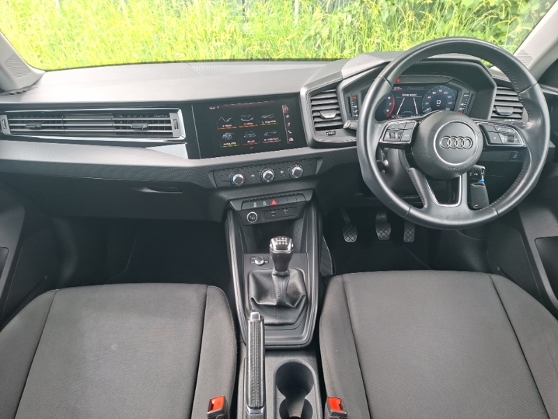 Audi A1 Sport 30 Tfsi 116 Ps 6-Speed Yellow #3