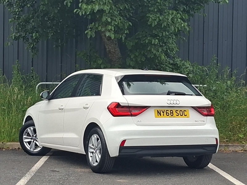 Audi A1 Sport 30 Tfsi 116 Ps 6-Speed Yellow #2