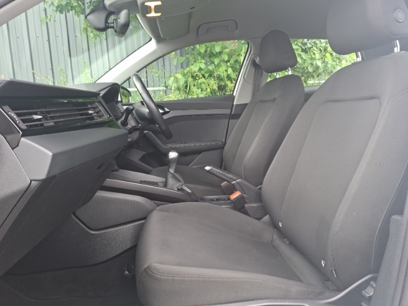 Audi A1 Sport 30 Tfsi 116 Ps 6-Speed Yellow #5