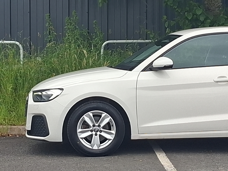 Audi A1 Sport 30 Tfsi 116 Ps 6-Speed Yellow #19