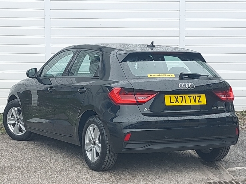 Audi A1 25 Tfsi Technik S Tronic Black #2