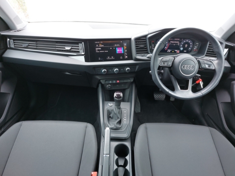 Audi A1 25 Tfsi Technik S Tronic Black #3