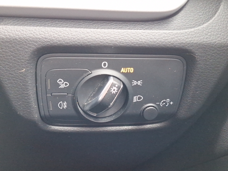 Audi A3 Audi A3 1.0 Sportback Tfsi Black Edition Ha... White #15
