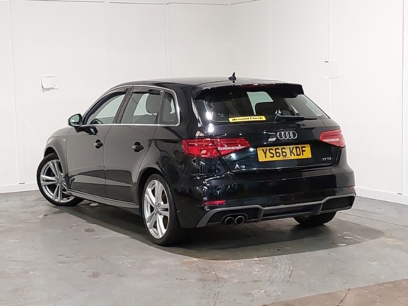Audi A3 1.4 Tfsi S Line Black #2