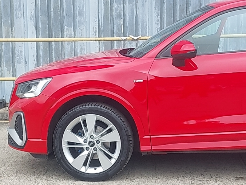 Audi Q2 S Line 35 Tfsi 150 Ps S Tronic Blue #19