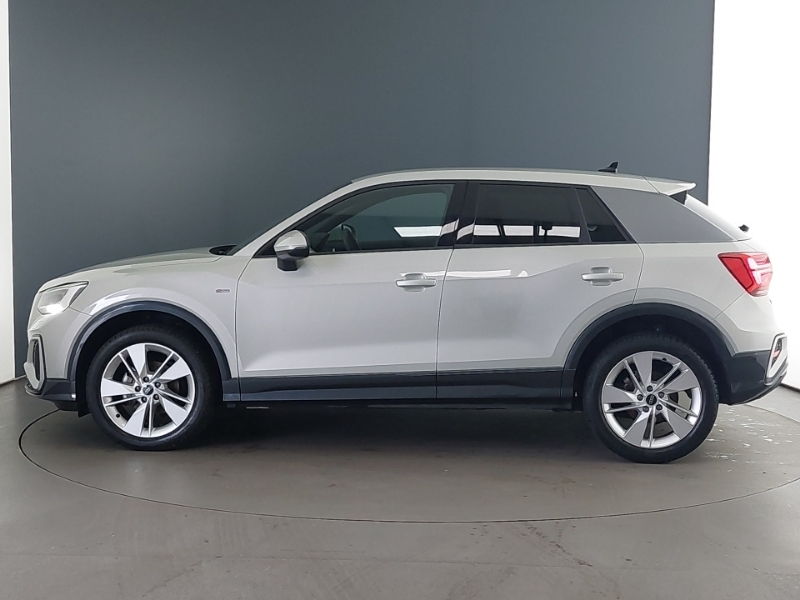 Audi Q2 35 Tfsi S Line S Tronic Silver #4