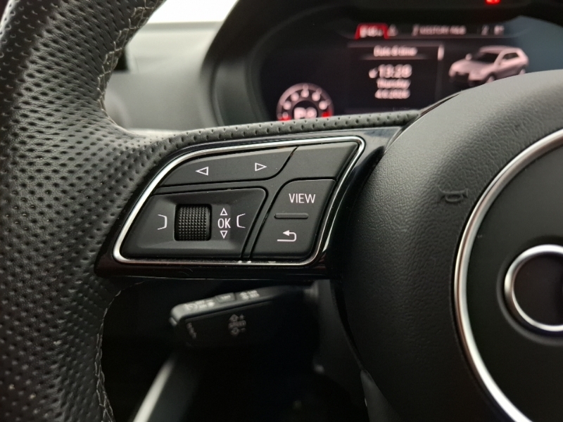 Audi Q2 35 Tfsi S Line S Tronic Grey #12