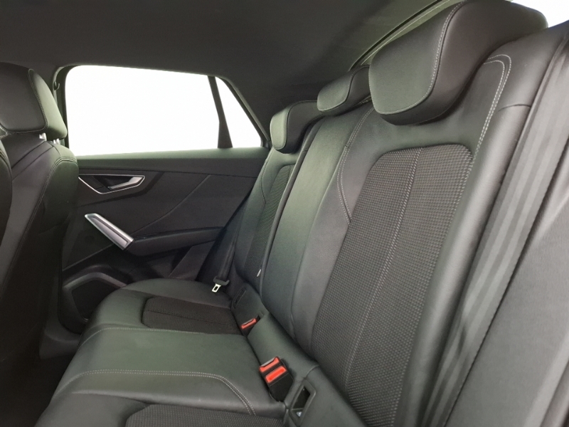 Audi Q2 35 Tfsi S Line S Tronic Grey #6
