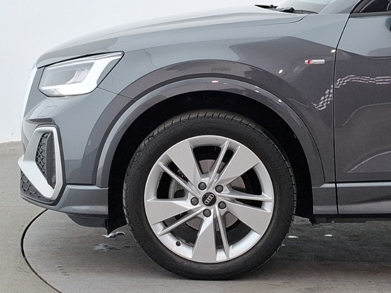 Audi Q2 35 Tfsi S Line S Tronic Grey #19