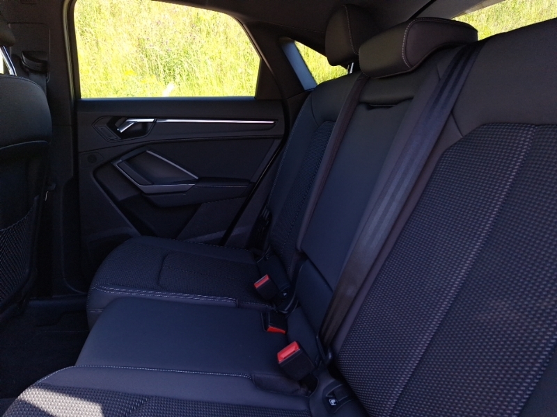 Audi Q3 35 Tdi S Line S Tronic SK20XFA White #6
