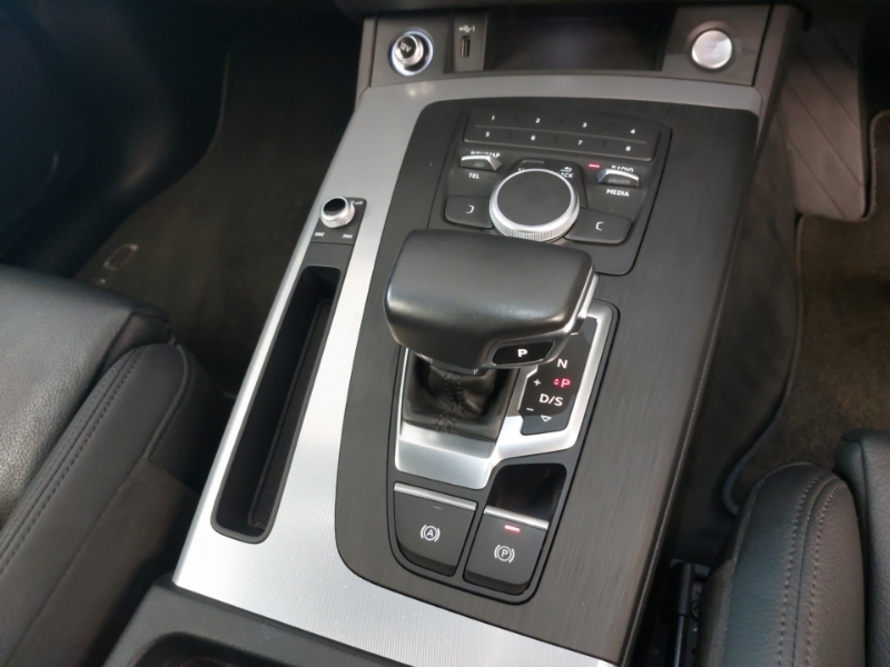 Audi Q5 55 Tfsi E Quattro S Line Compet S Tronic Cs White #15