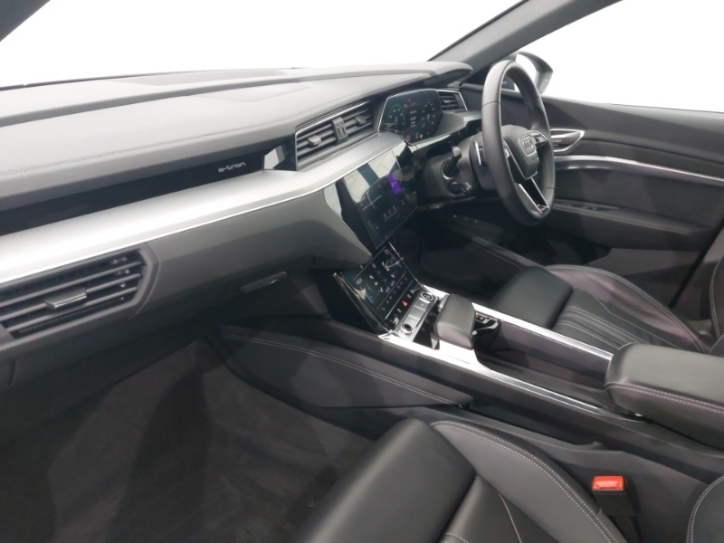 Audi Q8 e tron 300Kw 55 Quattro 114Kwh S Line Blue #5