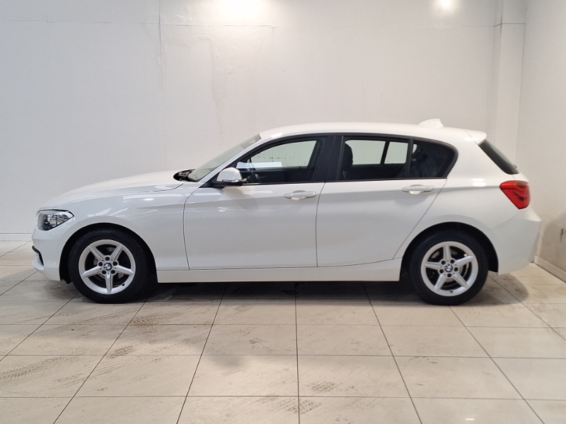 BMW 1 Series Sport Black #4