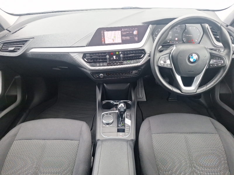 BMW 1 Series 118I Se Step White #3