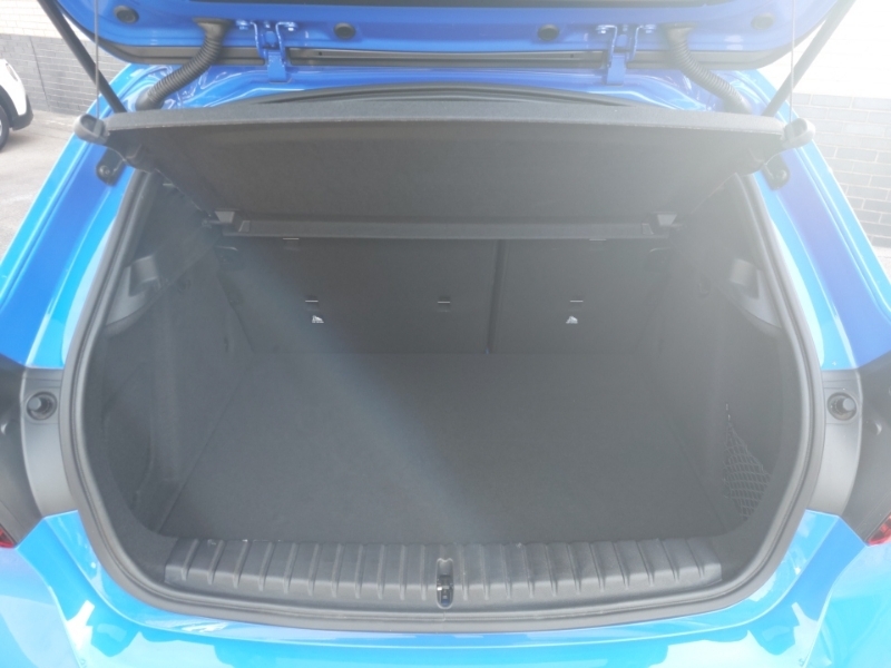 BMW 1 Series 120D M Sport Step #18