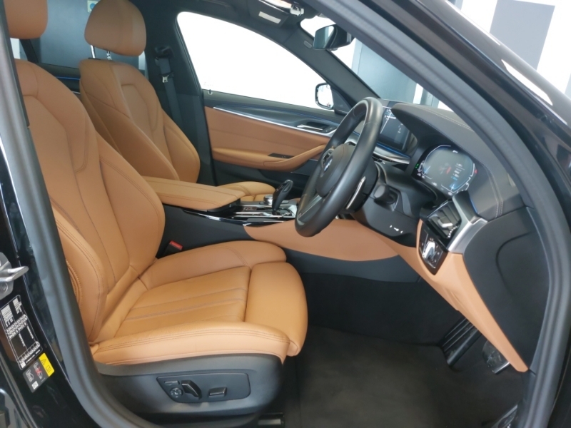 BMW 5 Series 530E M Sport Black #6