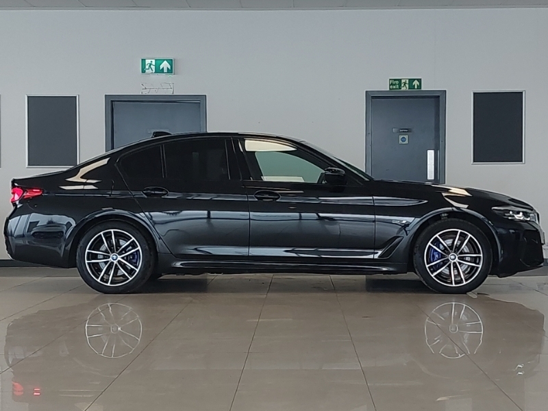 BMW 5 Series 530E M Sport Black #3