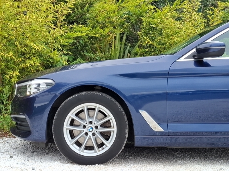 BMW 5 Series 2.0 530E Se 249 Bhp Blue #19