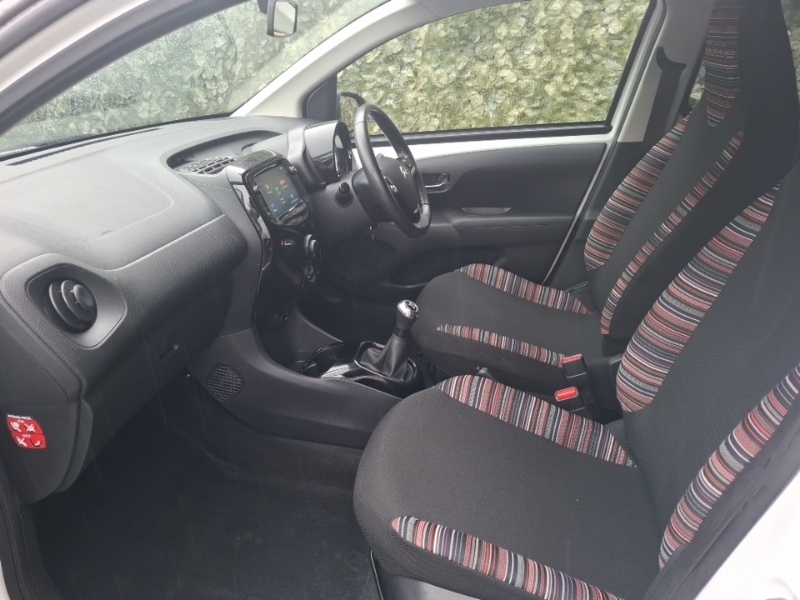 Citroen C1 1.0 Vti 72 Shine White #5