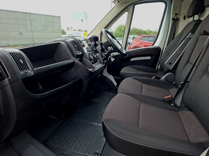 Citroen Relay 2.2 Bluehdi H2 Van 140Ps Enterprise White #5