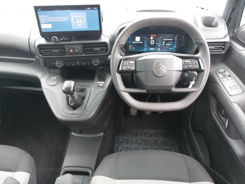 Citroen Berlingo 1.2L Feel M Black #8
