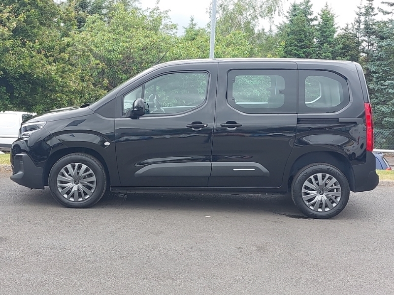 Citroen Berlingo 1.2 Puretech 110Ps Plus 5 Seat Black #4