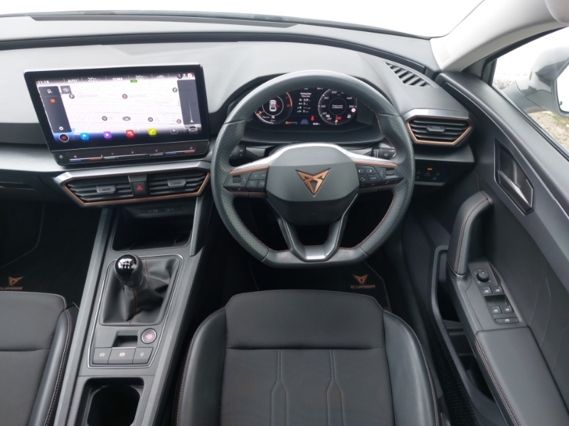 Cupra Leon 1.4 Ehybrid 12.8Kwh Vz2 Estate Plug-in YH74XHO White #8