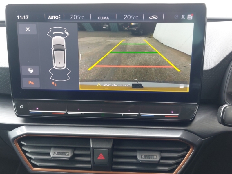 Cupra Leon 1.4 Ehybrid 12.8Kwh Vz2 Estate Plug-in YH74XHO White #9