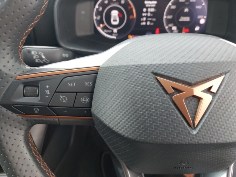 Cupra Leon 1.4 Ehybrid 12.8Kwh Vz2 Estate Plug-in YH74XHO White #12