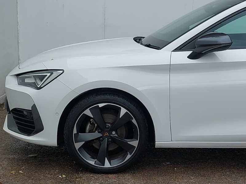 Cupra Leon 1.4 Ehybrid 12.8Kwh Vz2 Estate Plug-in YH74XHO White #19
