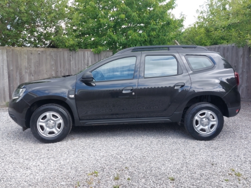 Dacia Duster 1.0 Tce 100 Essential Black #4