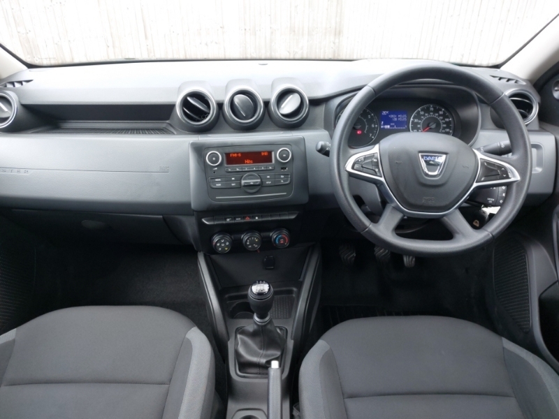Dacia Duster 1.0 Tce 100 Essential Black #3