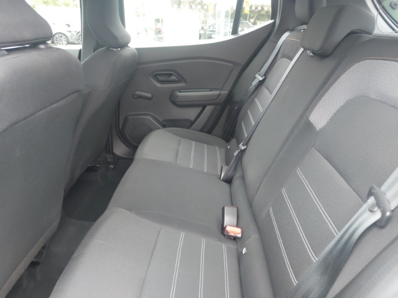 Dacia Sandero Stepway 1.0 Tce Essential Green #6