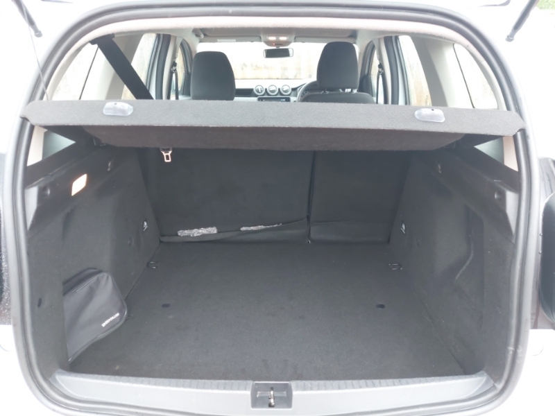 Dacia Duster Suv 1.3 Journey Tce 150 4X2 Edc My23 202372 Green #18