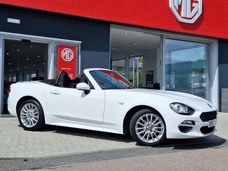 Fiat 124 Spider Lusso Plus 1.4 Convertible Red #7