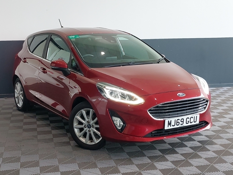 Ford Fiesta 1.0 Ecoboost 125 Titanium Red