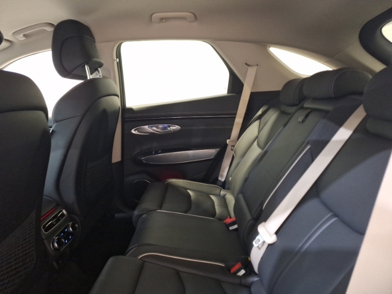 Genesis GV70 360Kw Sport 77Kwh Awd Innovconvenience Black #6