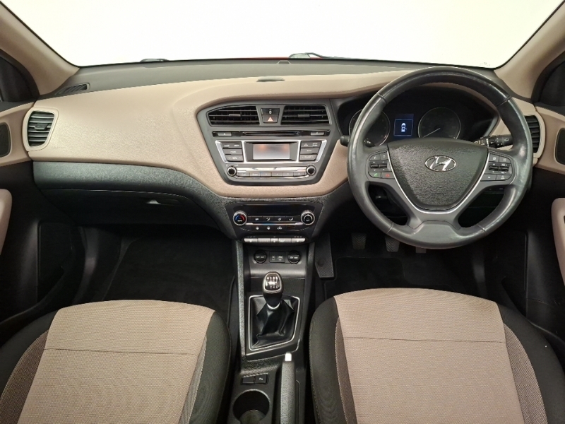 Hyundai I20 1.4 Premium Se Red #3