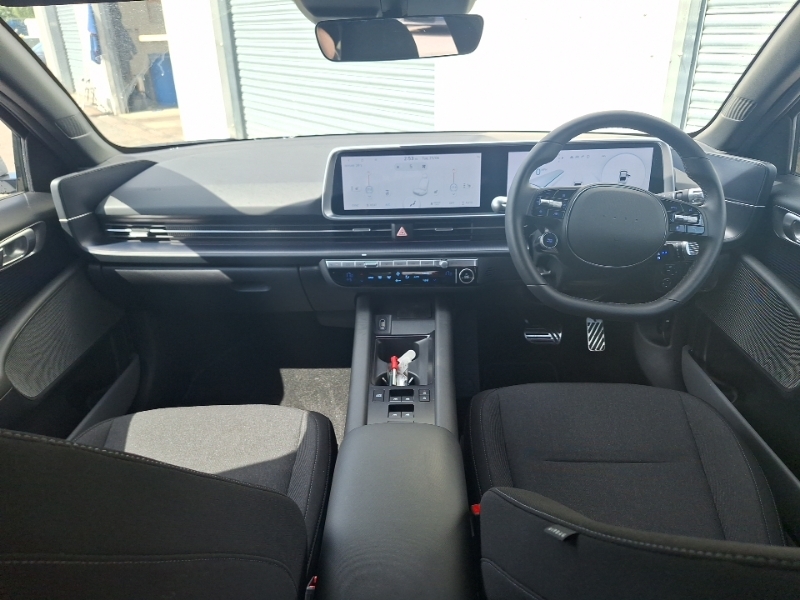 Hyundai Ioniq 6 168Kw Premium 77Kwh Silver #3