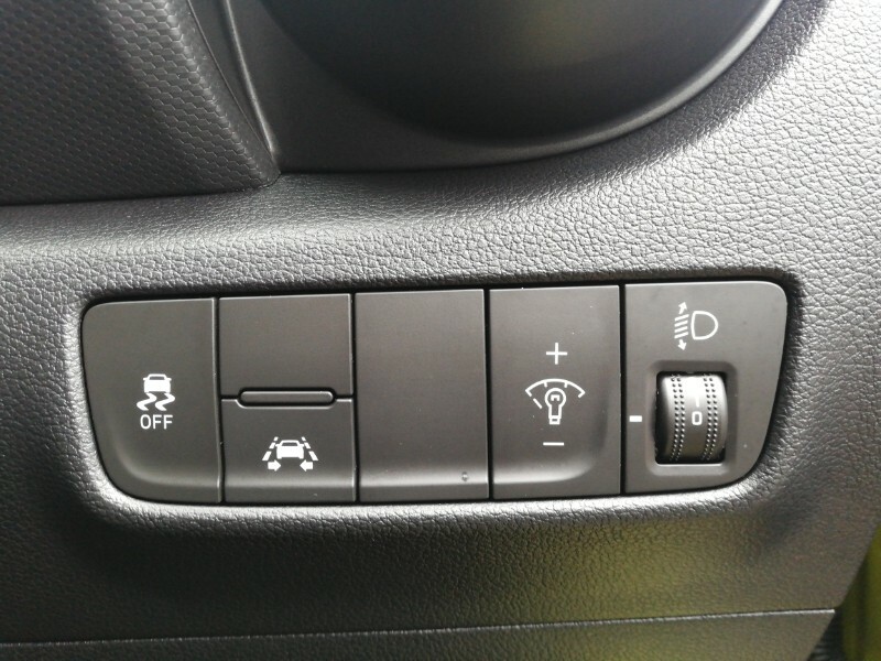 Hyundai Kona Premium Blue #12