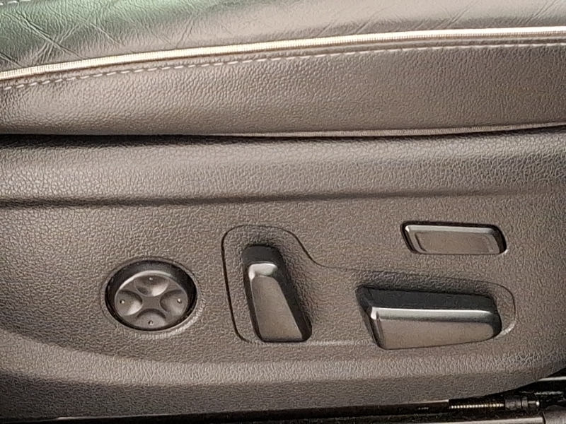 Hyundai Santa Fe Calligraphy Green #16